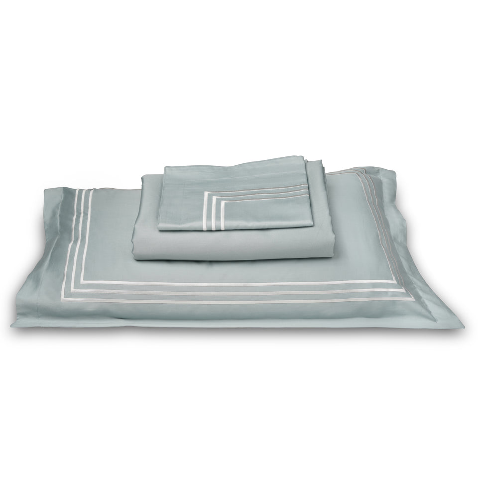 Modern green bedsheet