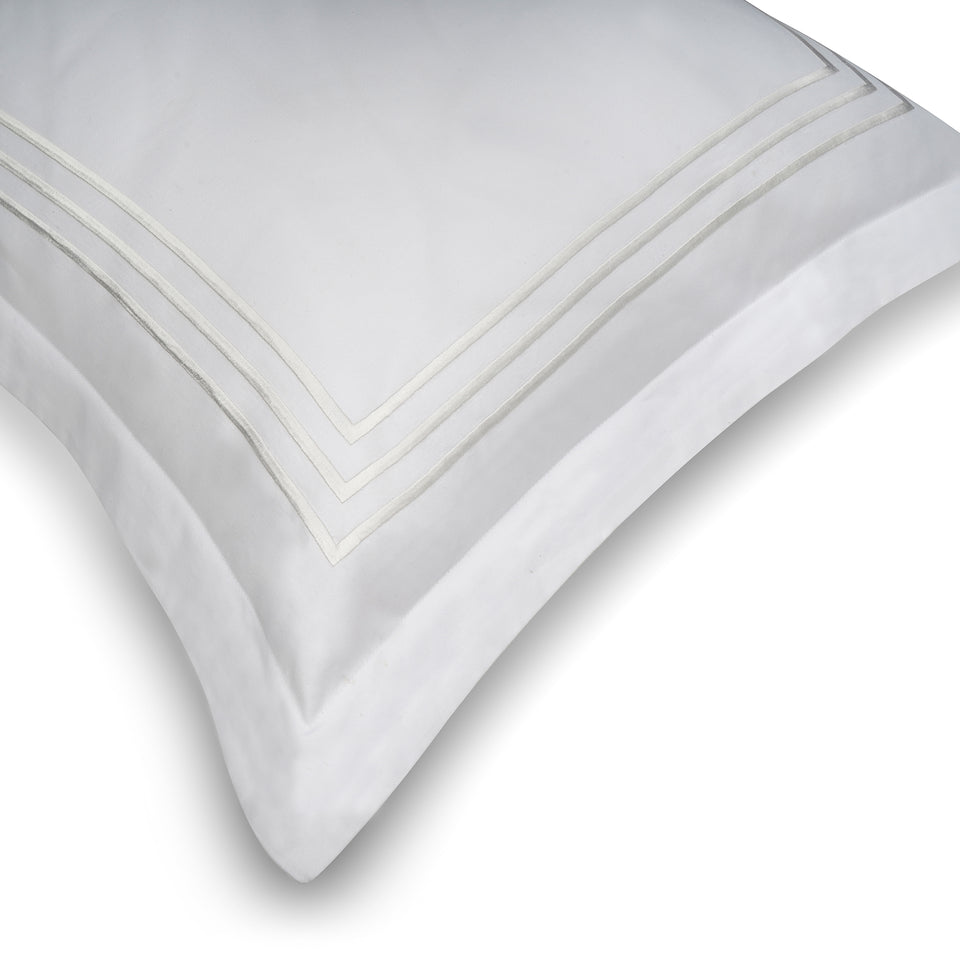 Modern white bedsheet