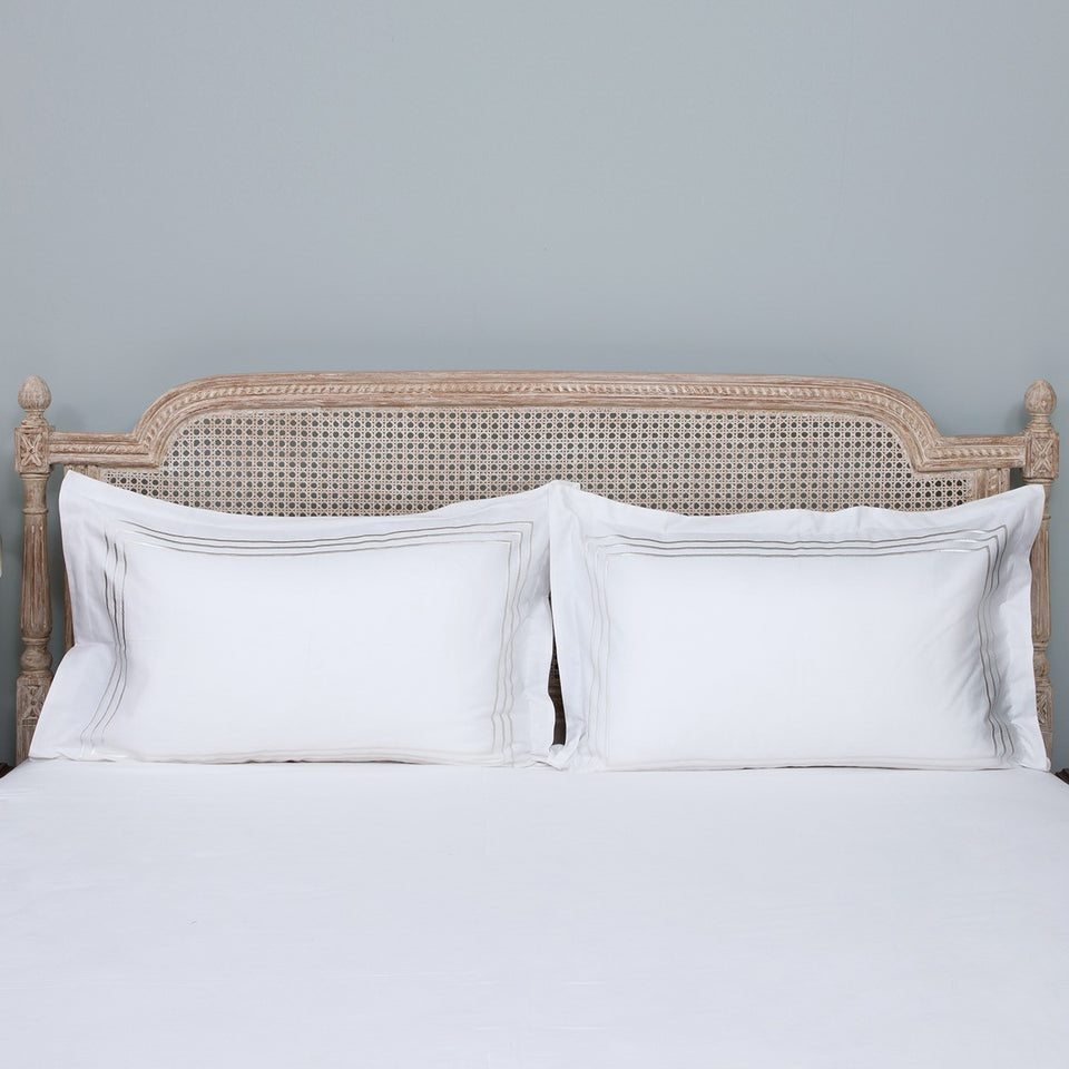 Modern white bedsheet