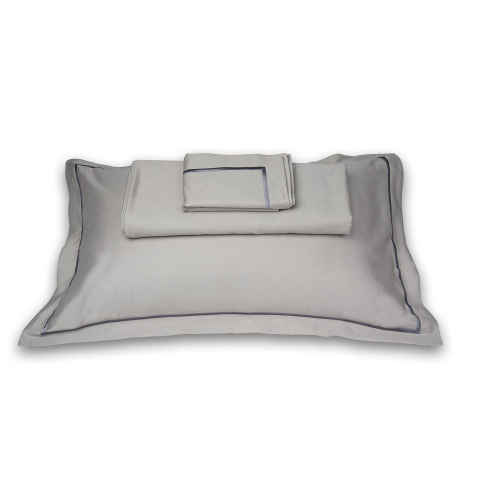 Modern grey bedsheet